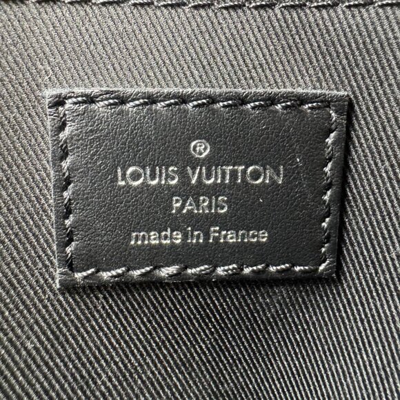 Louis Vuitton Amazone Sling Damier Graphite Crossbody Bag Black - Picture 14 of 14